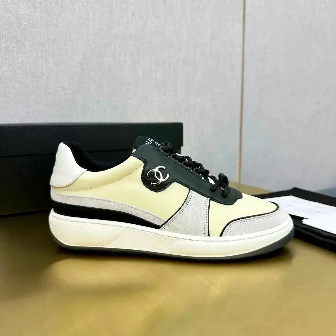 Fendi Sneakers 3