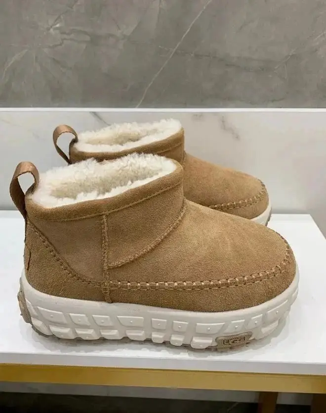 UGG Boots 2