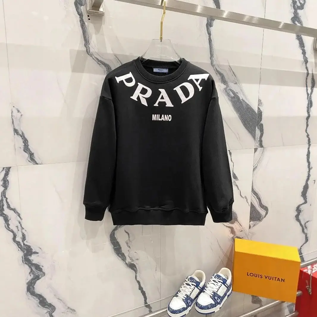 Prada Logo Sweatshirt 3