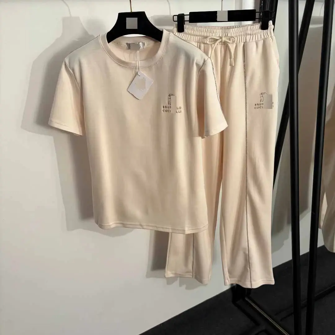Design Tracksuit