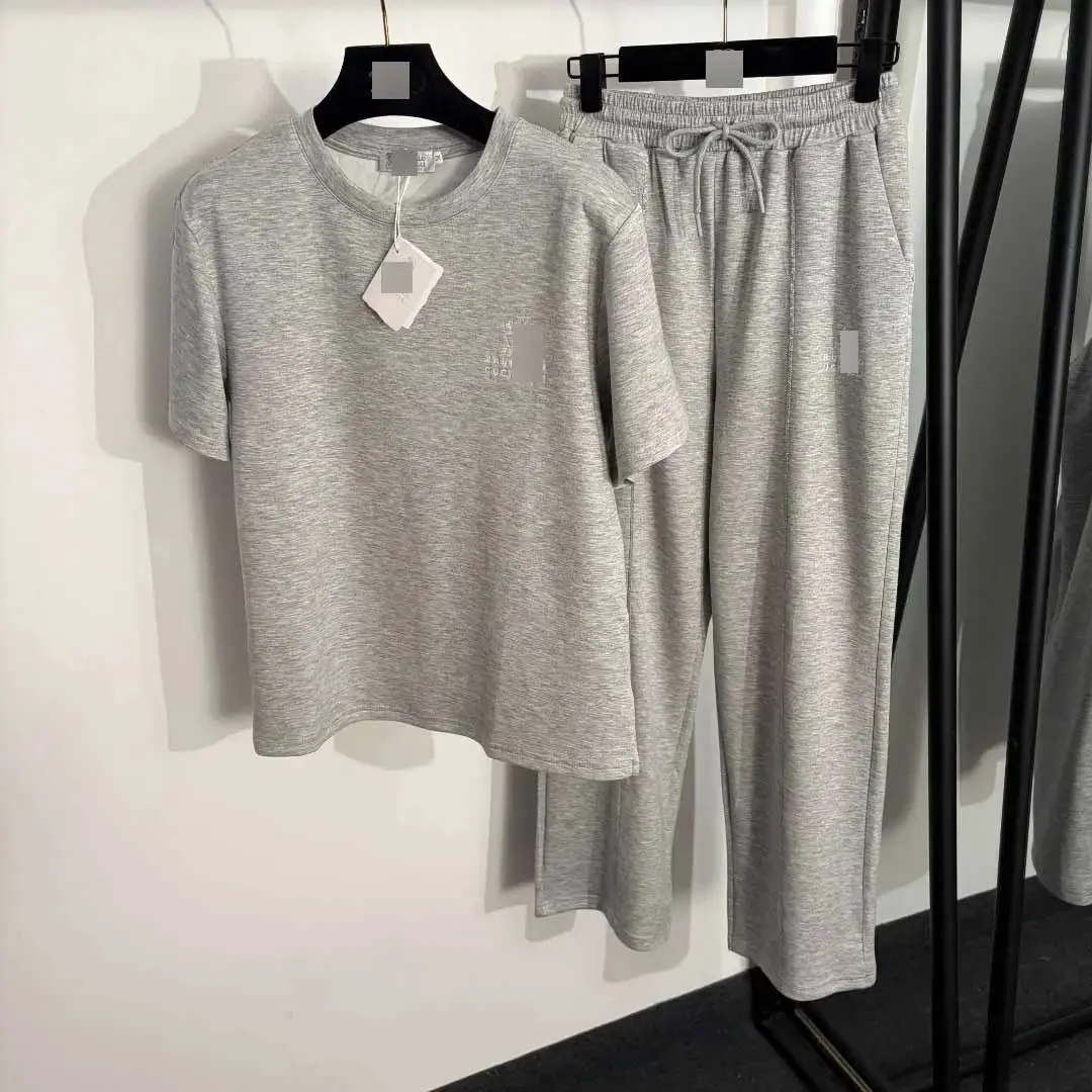 Design Tracksuit 2