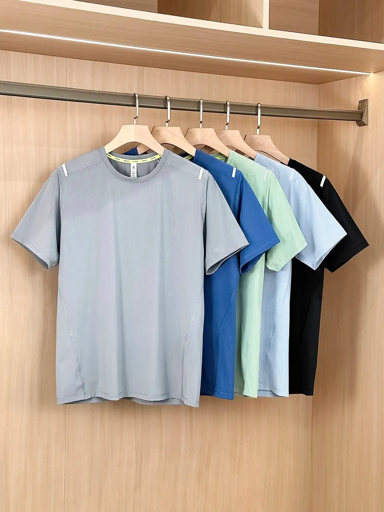Design Activewear [4 styles] 3